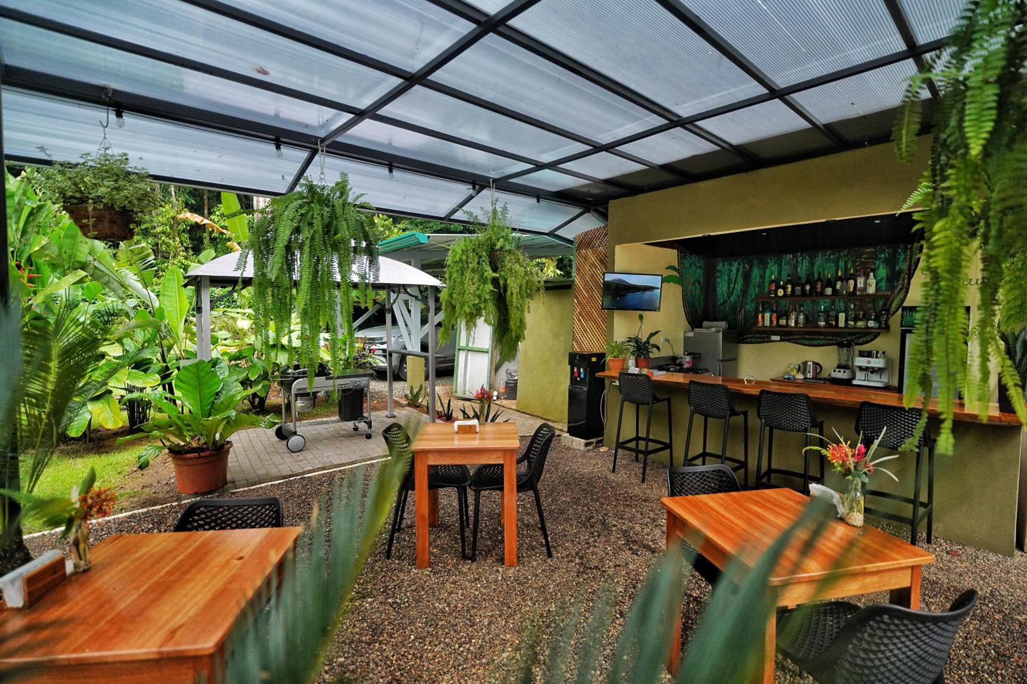 Fauna Lodge Drakes Bay Екстериор снимка